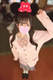 りえ【10月度本指名数ランキング1位＆本指名率ランキング3位】