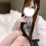 制服姿の美少女と2人きりになれるJKリフレ！