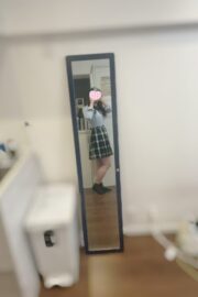 にこ