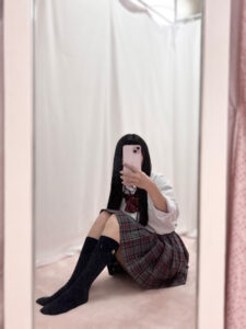 {CAPTION}