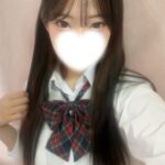 女の子が着ている「制服」はリクエストが可能です!
