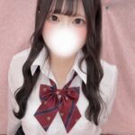 18歳の美少女との触れ合いは、究極の仕事のモチベーションに！