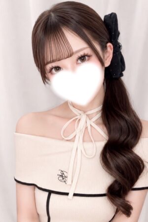 ゆうは(JK上がりたて18歳）
