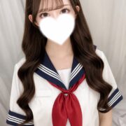 ゆうは(JK上がりたて18歳）