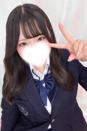 10/3体験入店初日ぽむ(JK中退年齢18歳）