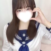 10/3体験入店初日ぽむ(JK中退年齢18歳）