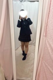 10/3体験入店初日ぽむ(JK中退年齢18歳）