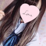 憂鬱な月曜日も10代ロリ美少女のいちゃいちゃ密着リフレでハッピーに!!